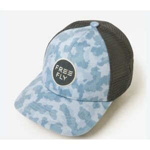 FREE FLY
Men's Camo Trucker Hat